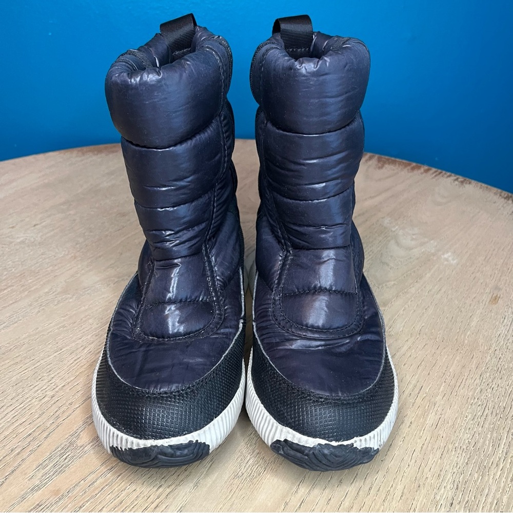 Sorel Women’s Out N About Puffy Mid Boots Navy Blue Waterproof Snow Size 6.5 - Picture 2 of 9